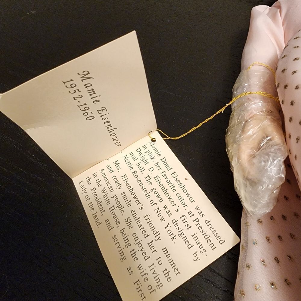 FIRST LADY COLLECTION-Mamie Eisenhower - Picture 8 of 16